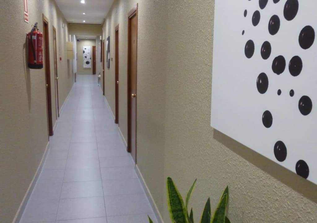Hostal Iznajar Barcelona - photo 8
