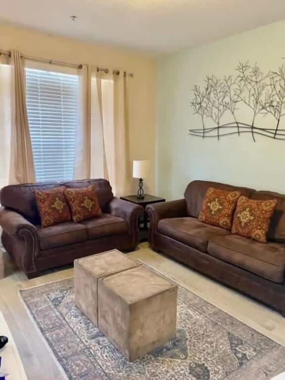 I-drive Cozy 3bd 5 min Universal - photo 16