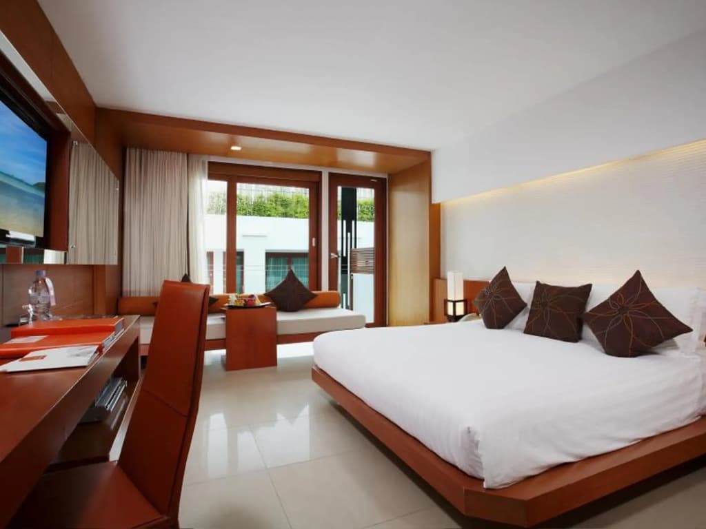 La Flora Resort Patong - photo 20