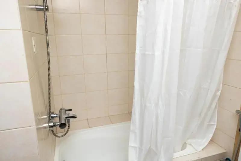 Mra Grand Hotel - photo 5