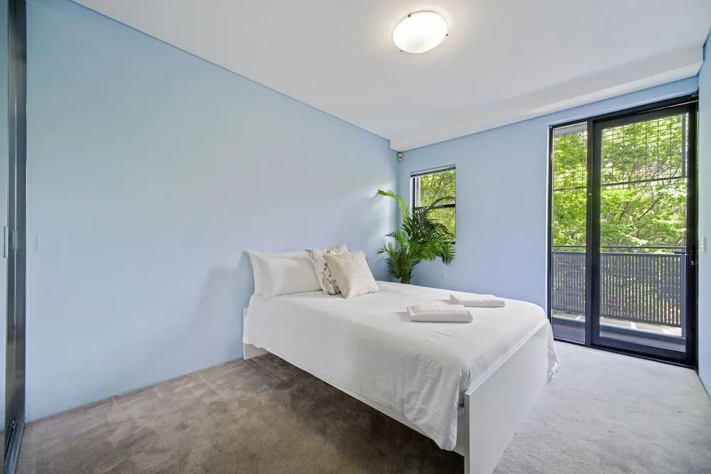 Terrace Living in the Heart of Sydney - photo 1