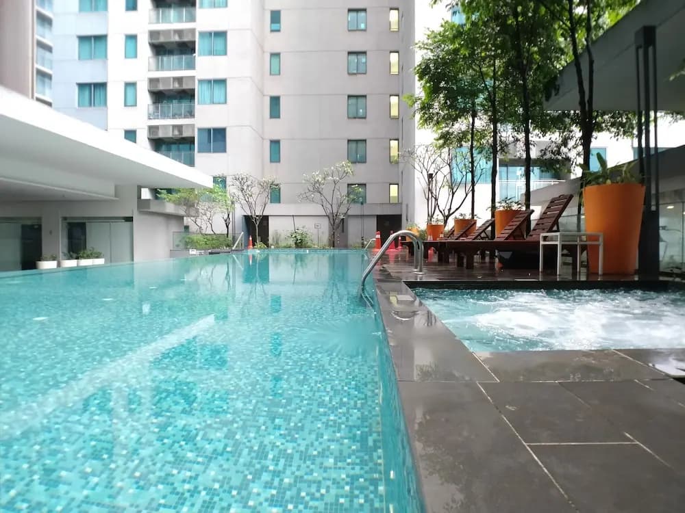 OHO Suites KLCC Summer Suites - photo 15