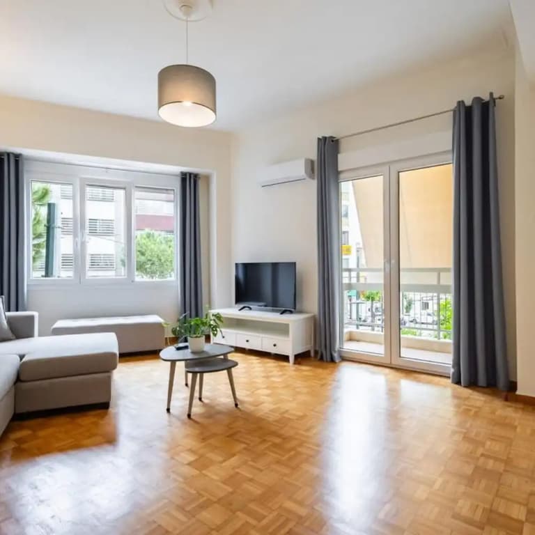 Friday Venus Luxury Apartment - photo 7