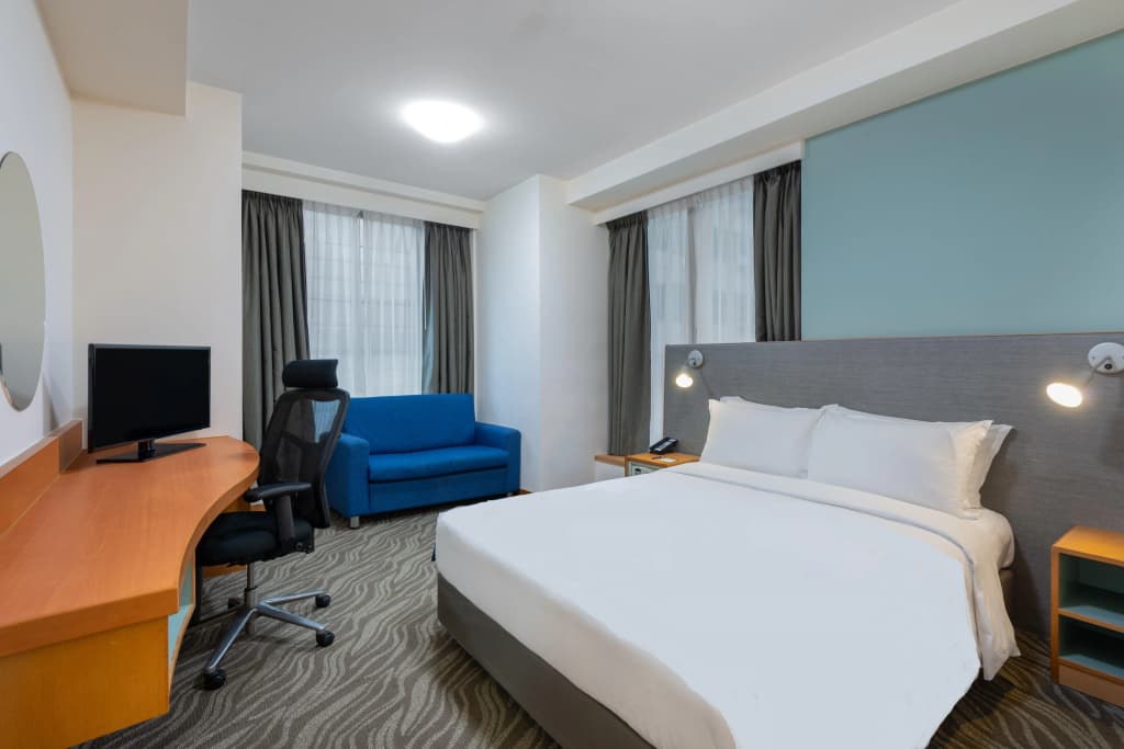 Holiday Inn Express Causeway Bay Hong Kong by IHG - photo 3