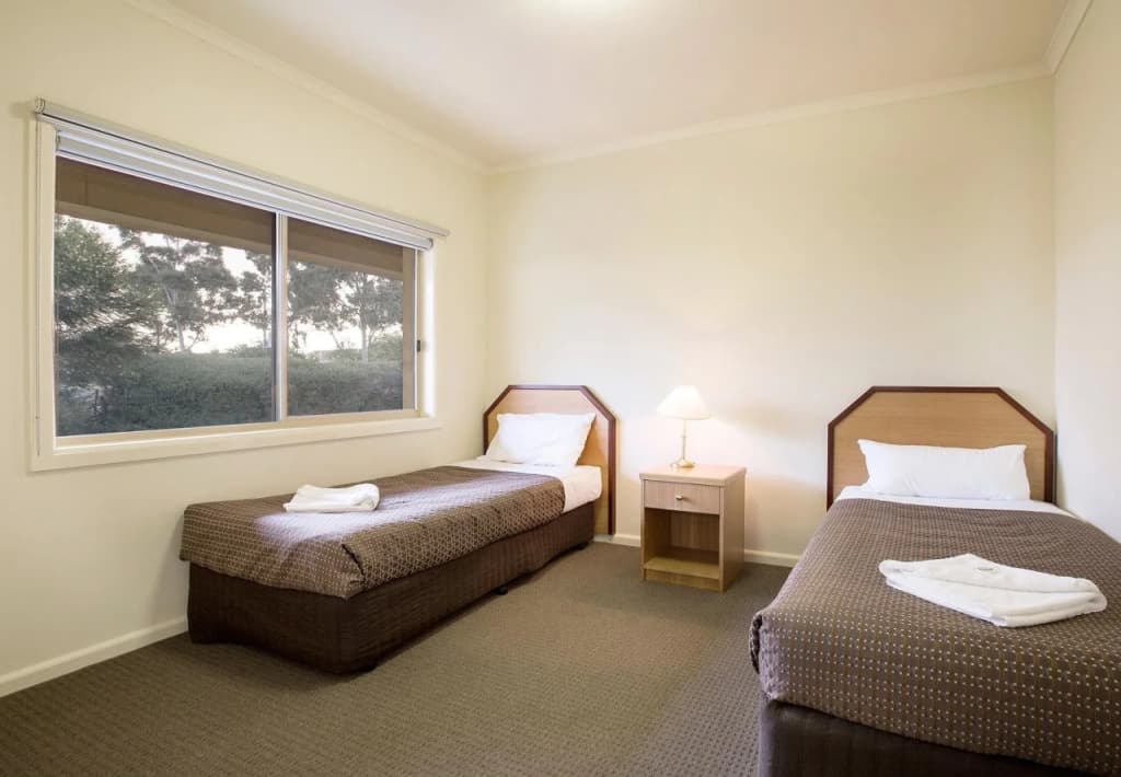 Nightcap at Monash Hotel - photo 5