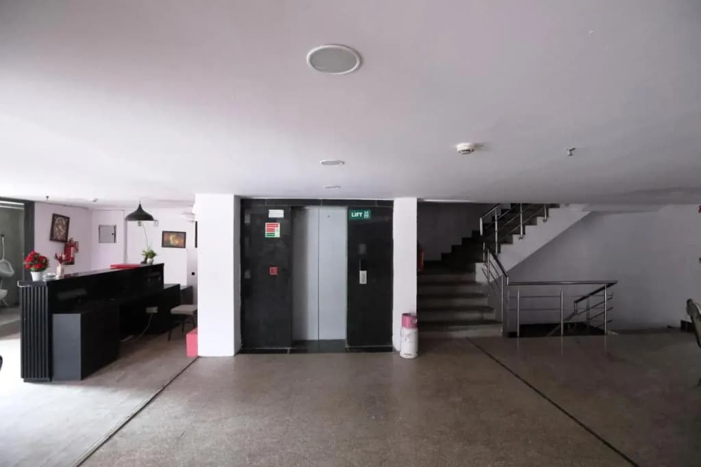 Hotel Blossom Inn - photo 11
