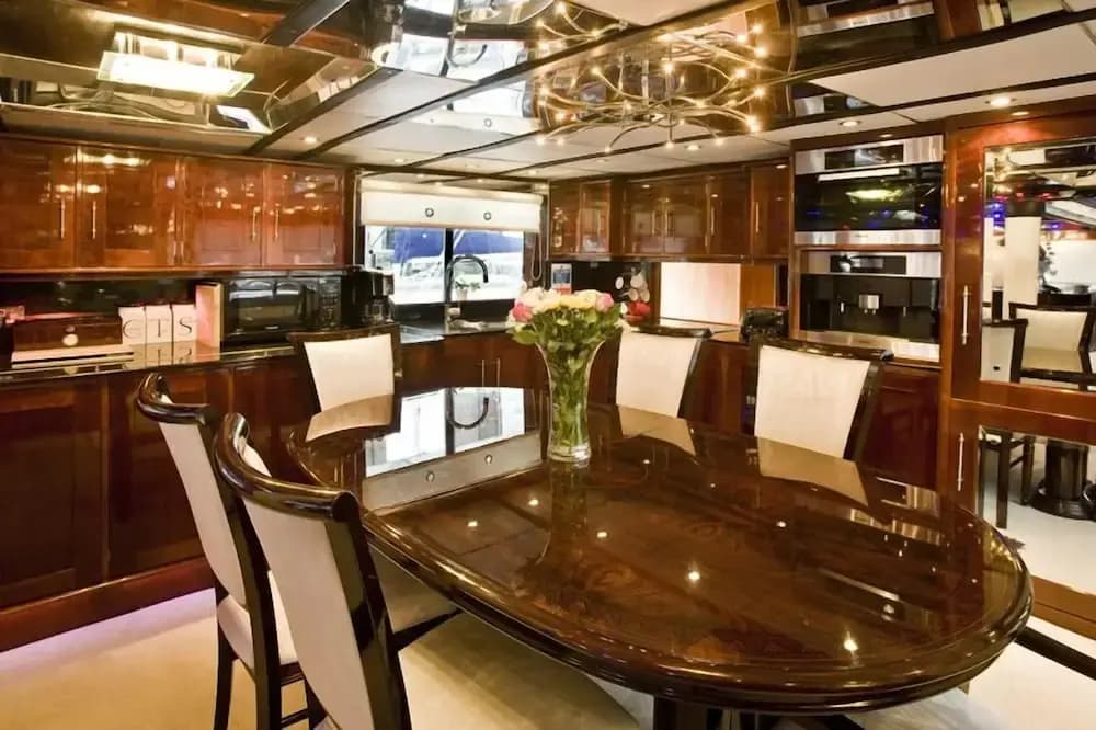 Absolute Pleasure Yacht - photo 15