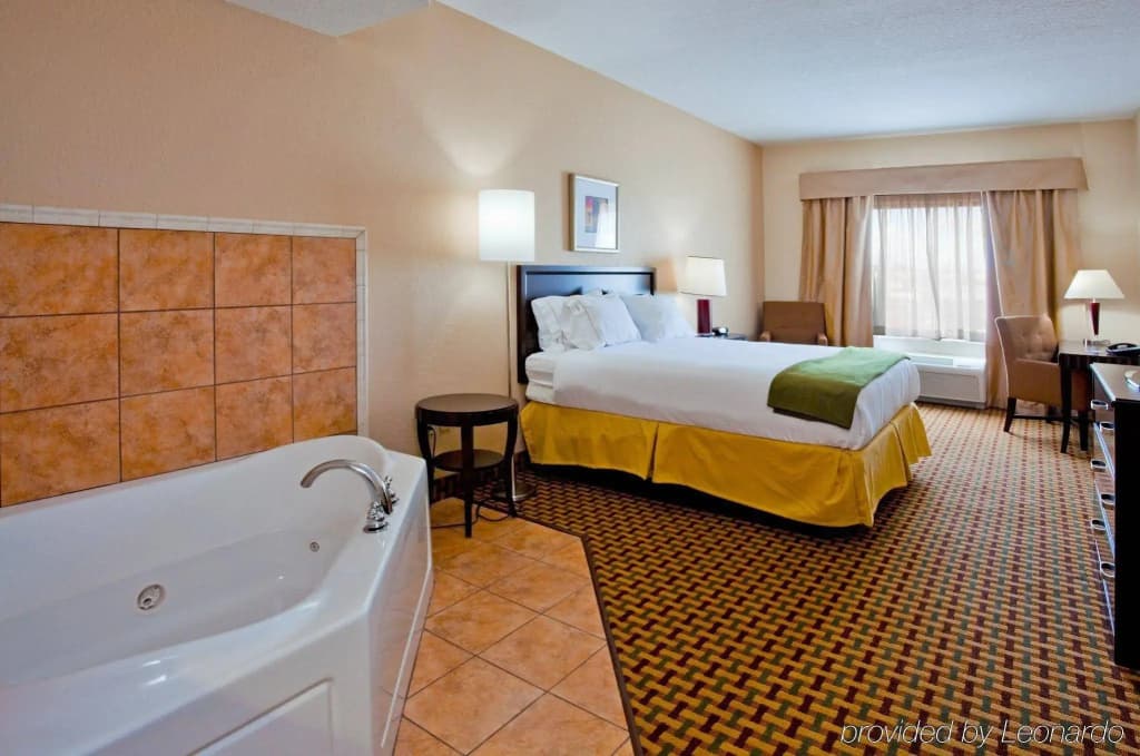 Holiday Inn Express Hotel & Suites Ocoee East by IHG - photo 4