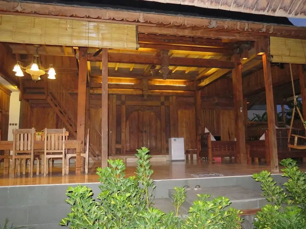 Intan Mutiara Sanur Beach Villa - photo 22