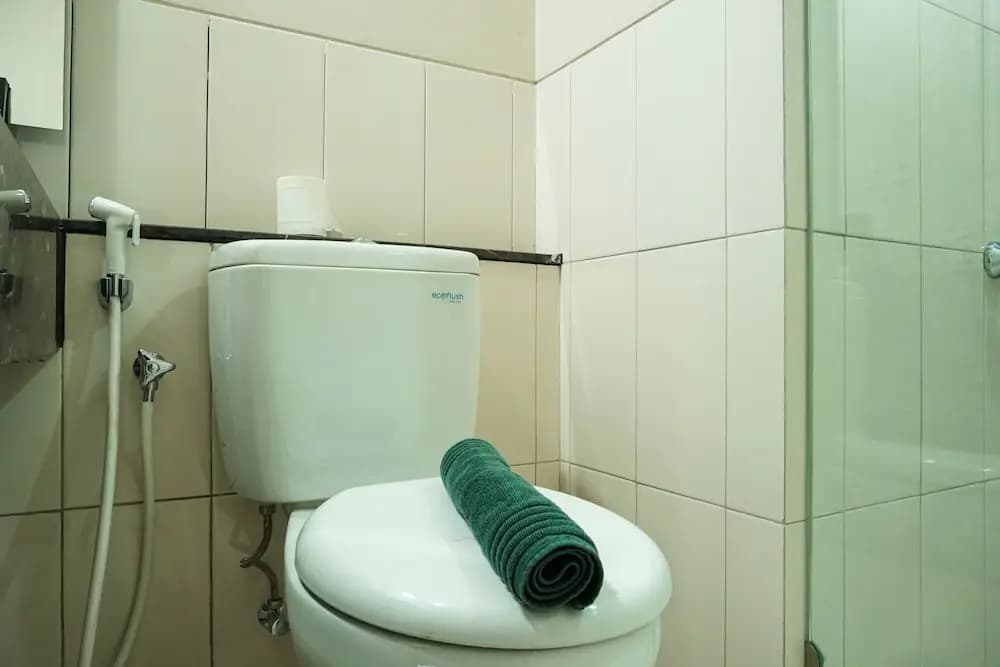 Cozy Studio Apartment at Nine Residence connected to Mall - photo 8