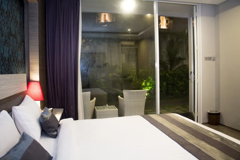 Kamini Legian Hotel - photo 6
