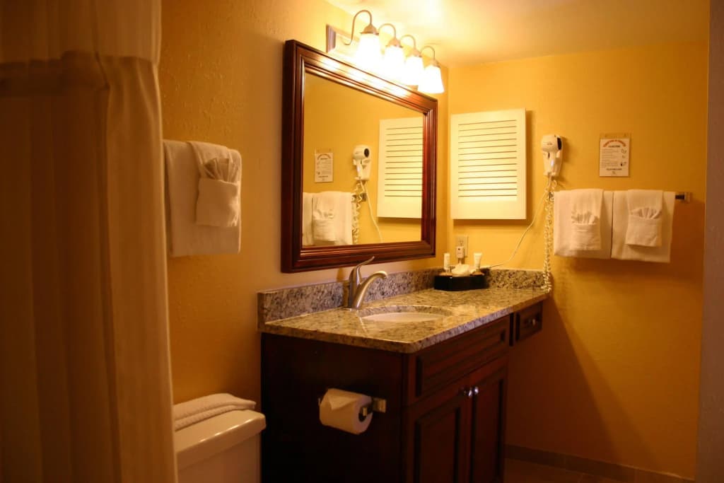 Parc Corniche Condominium Suite Hotel - photo 10