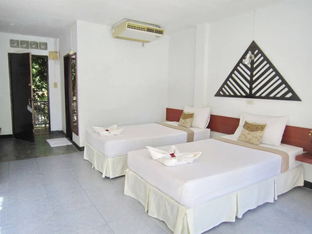 Thaniza Beachfront Resort - photo 3