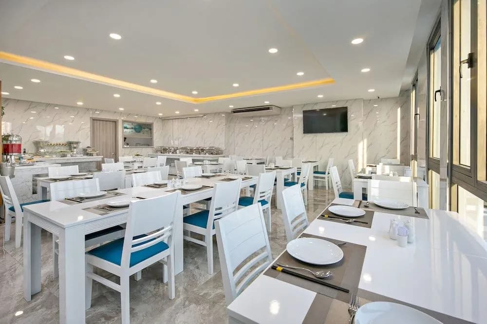 Calix Hotel - photo 17