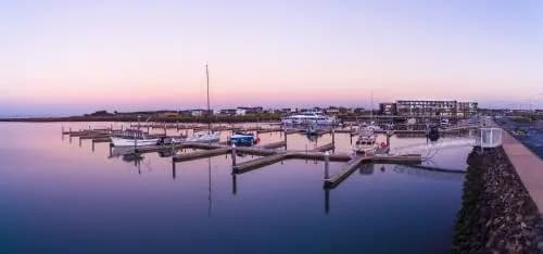 Marina Quays 221 - photo 16