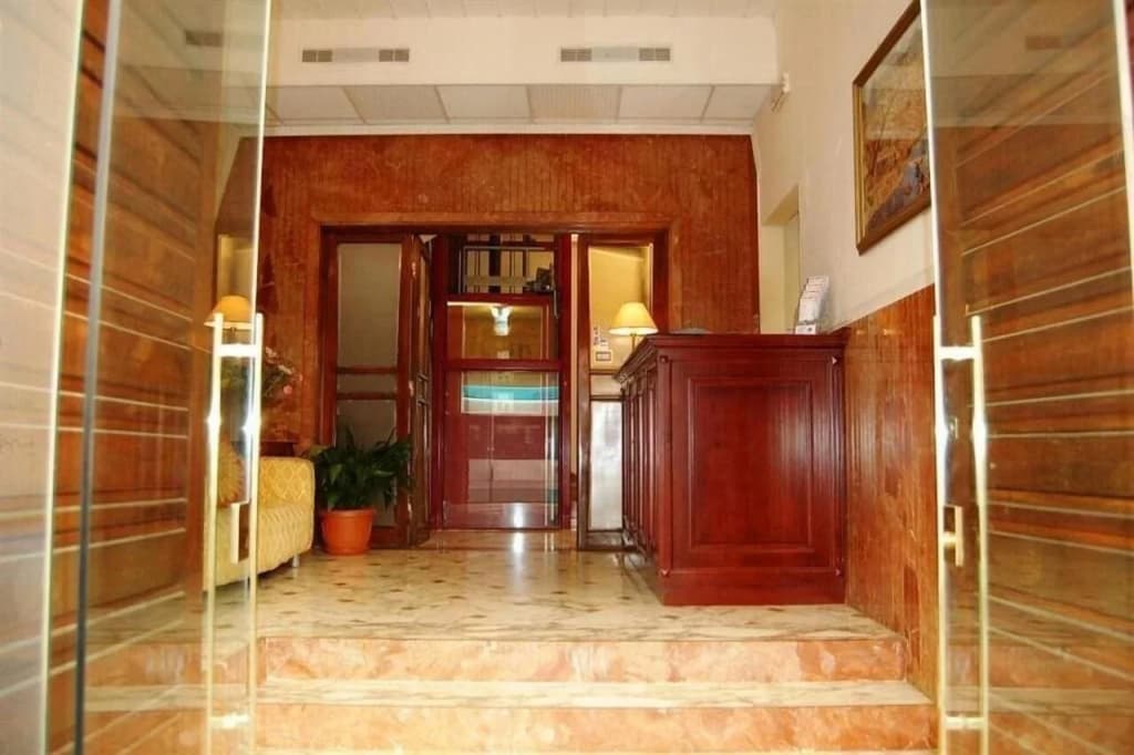 Hotel Astor - photo 3