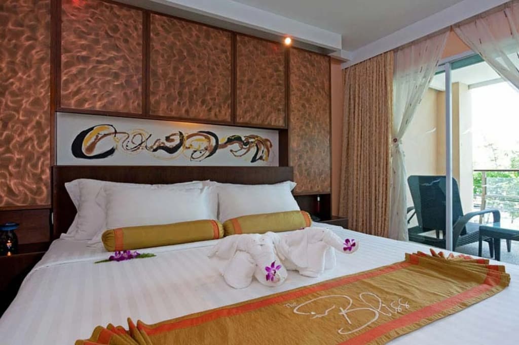 Homm Bliss Southbeach Patong - photo 36