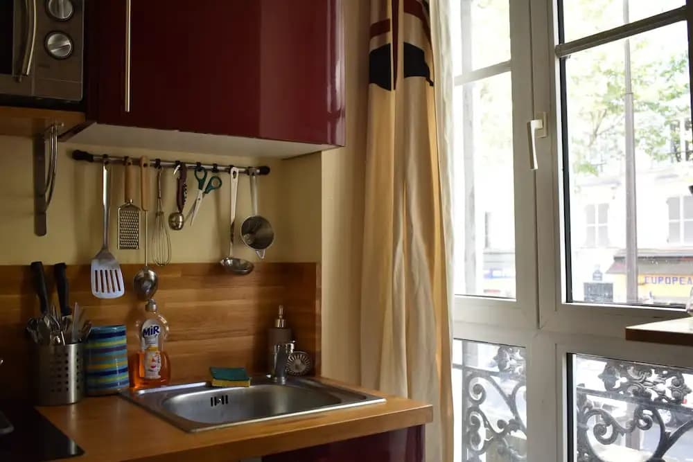 Renovated Studio in Paris - photo 8