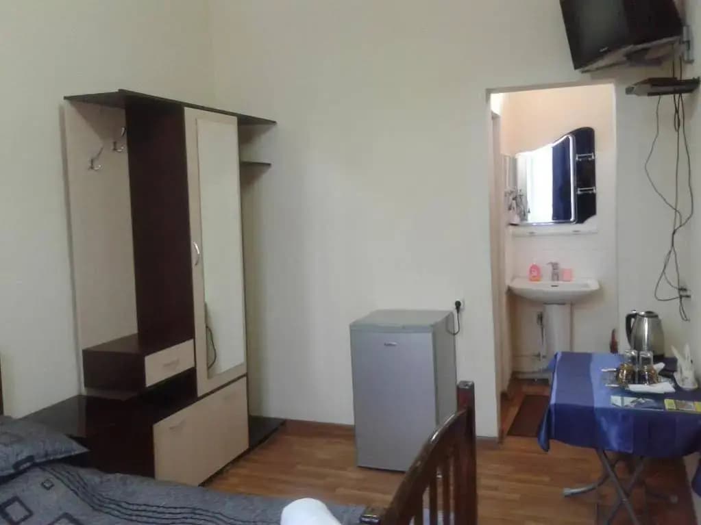 Gis Guest House - photo 3