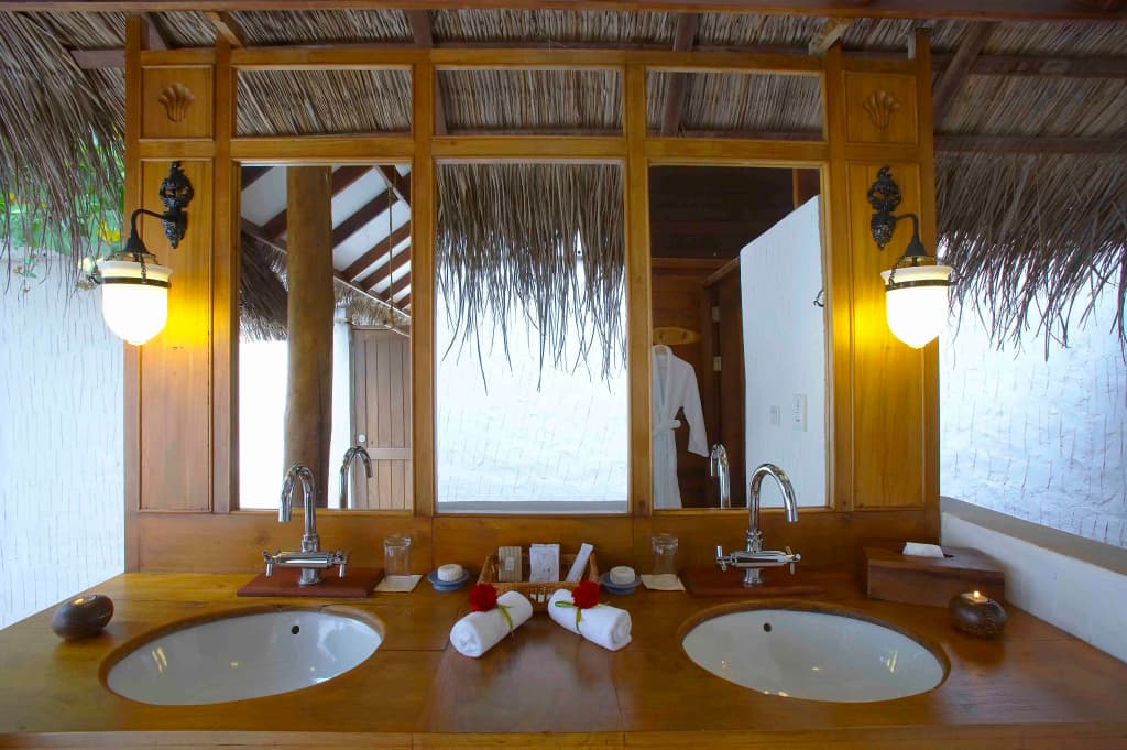 Medhufushi Island Resort - photo 33