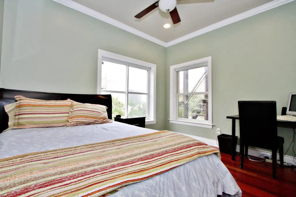 Sumner House - photo 3