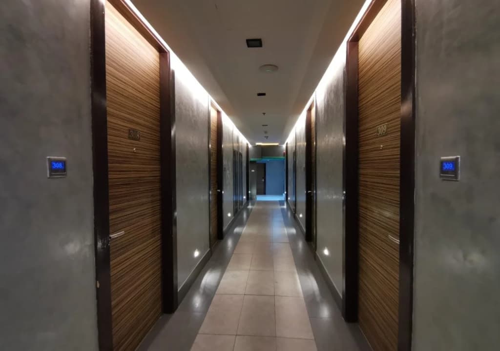 Citin Sukhumvit 11 Nana Bangkok by Compass Hospitality - photo 15