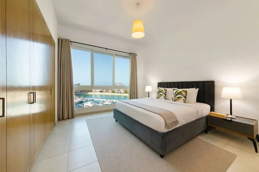 Maison Privee - Exclusive Apt with Seafront Views over Palm Jumeirah - photo 23
