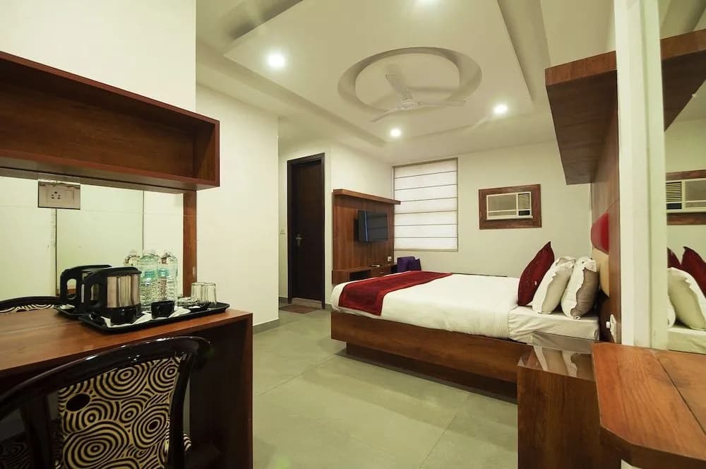 Hotel Urban Luxury - photo 5