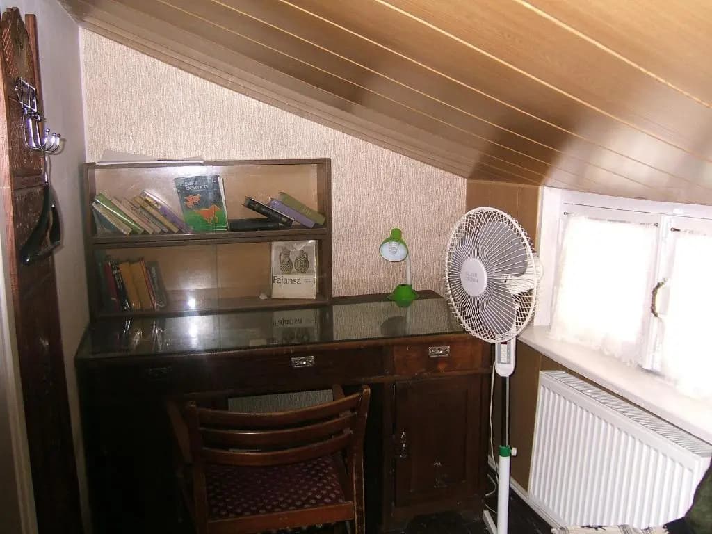 Tinas Homestay - photo 4