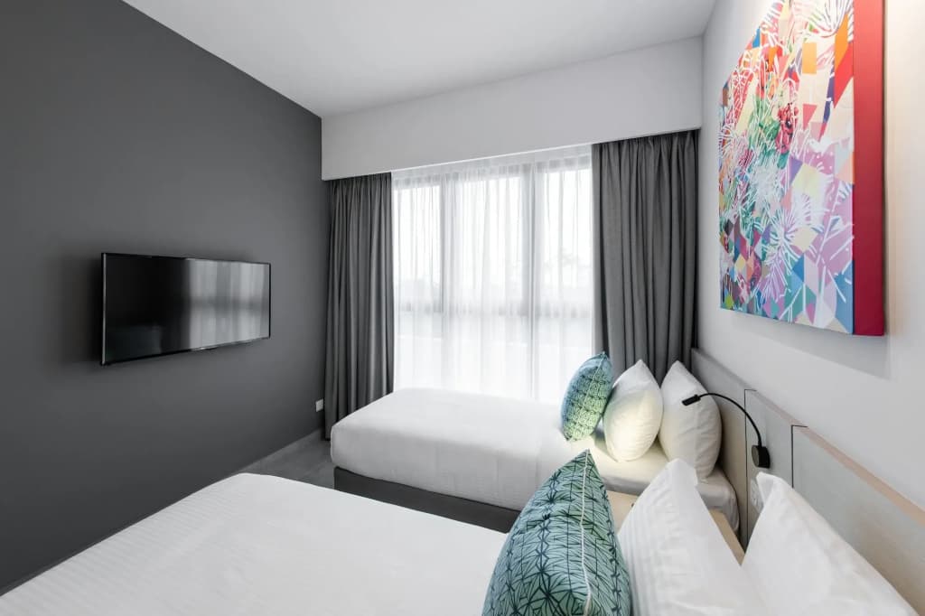 The Canvas Hotel - photo 14