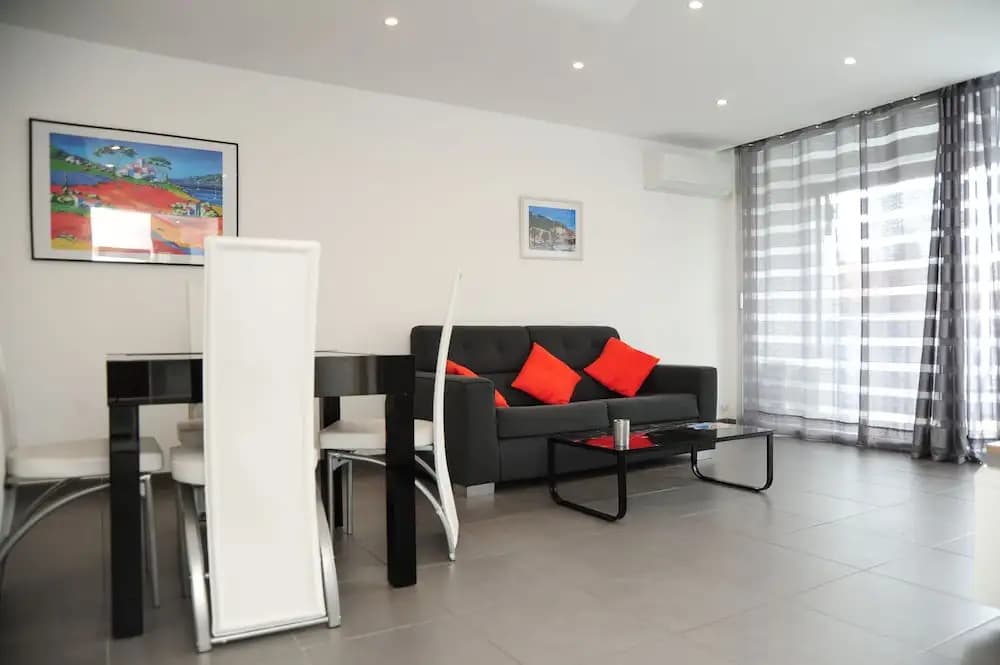 Suite 40 - Five Stars Holiday House - photo 3