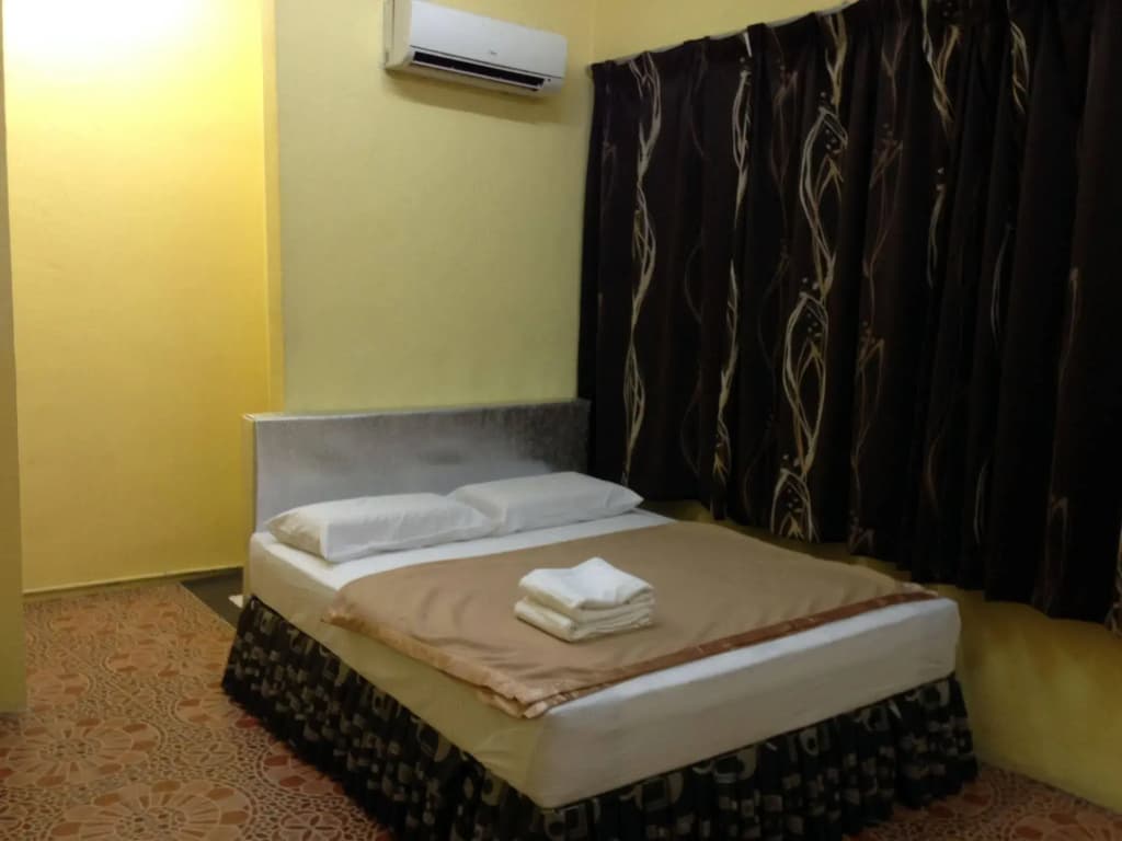 B Hotel Penang by OYO Rooms - photo 2
