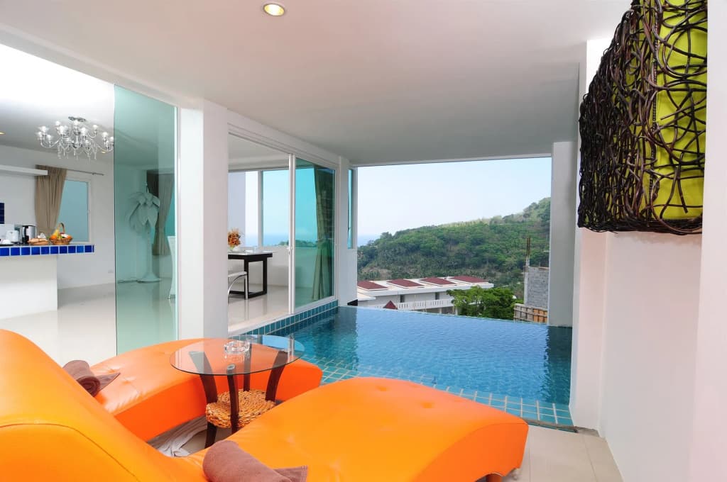 Grand Bleu Ocean View Pool Suite - photo 15