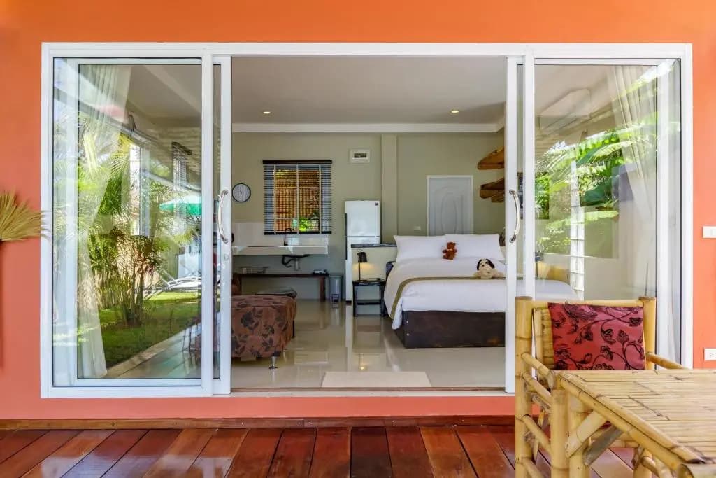 Gecko Beach Villas - photo 2