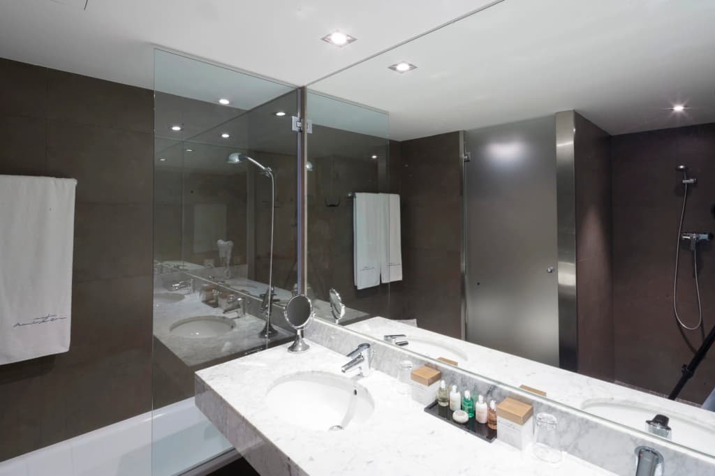 Sercotel Amister Art Hotel - photo 11