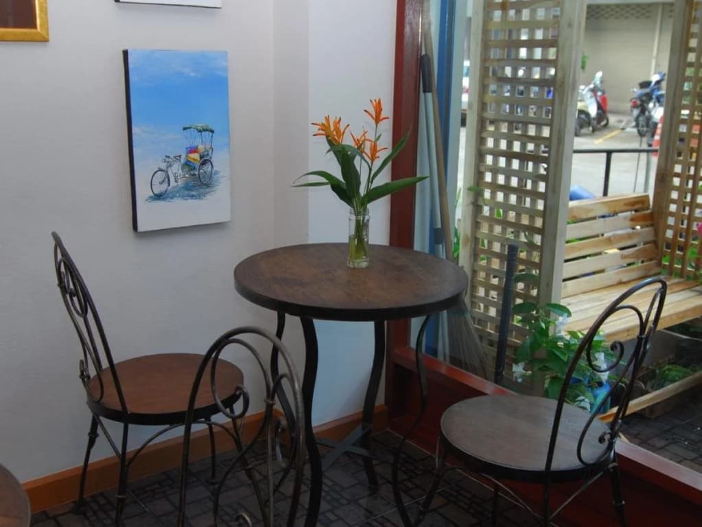 Jane's House - photo 8
