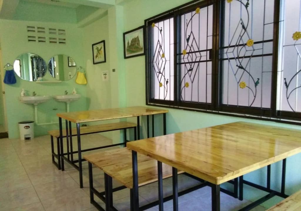 Chill Bed Hostel - photo 13