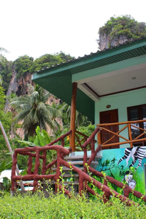 Chill Out Bar and Bungalows - photo 10