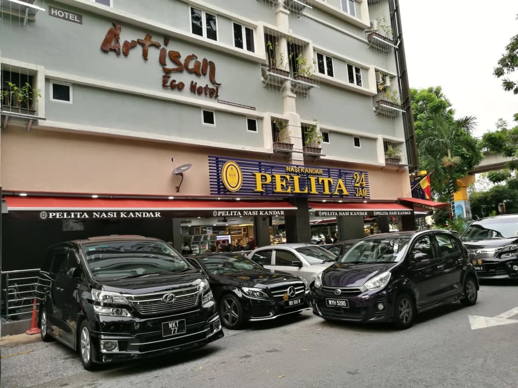 Artisan Eco Hotel - main photo