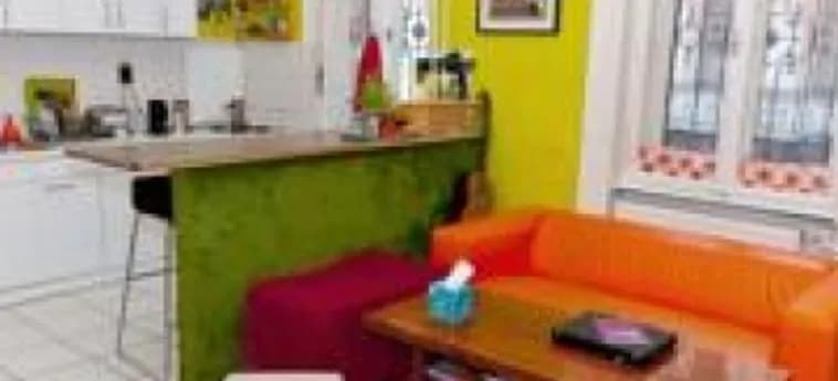The Groove Hostel - photo 1