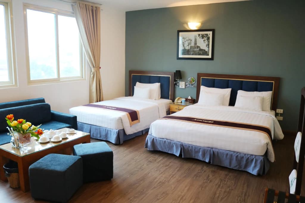 A25 Premium Hotel - 12 Ngo Si Lien - photo 4