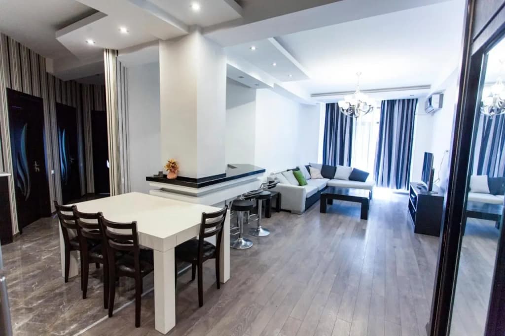Tbilisi City Center Luxury Apartment #14 - photo 1