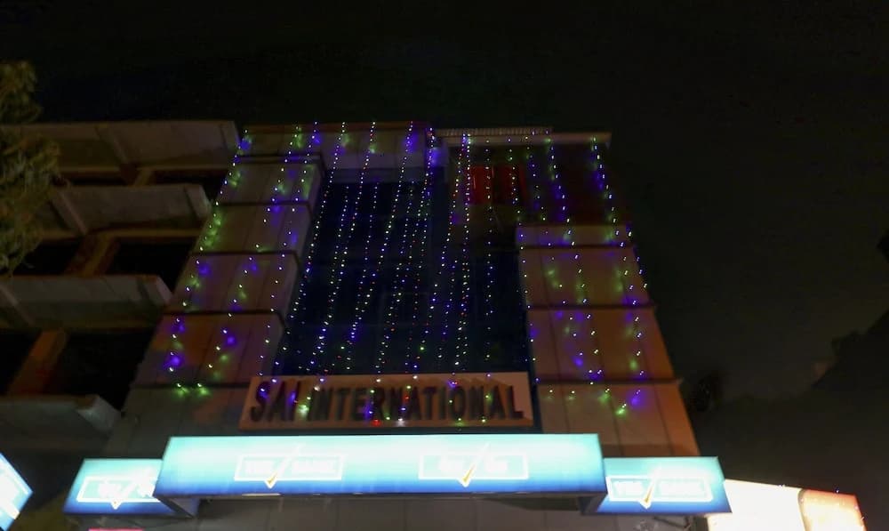 Hotel Sai International - photo 21