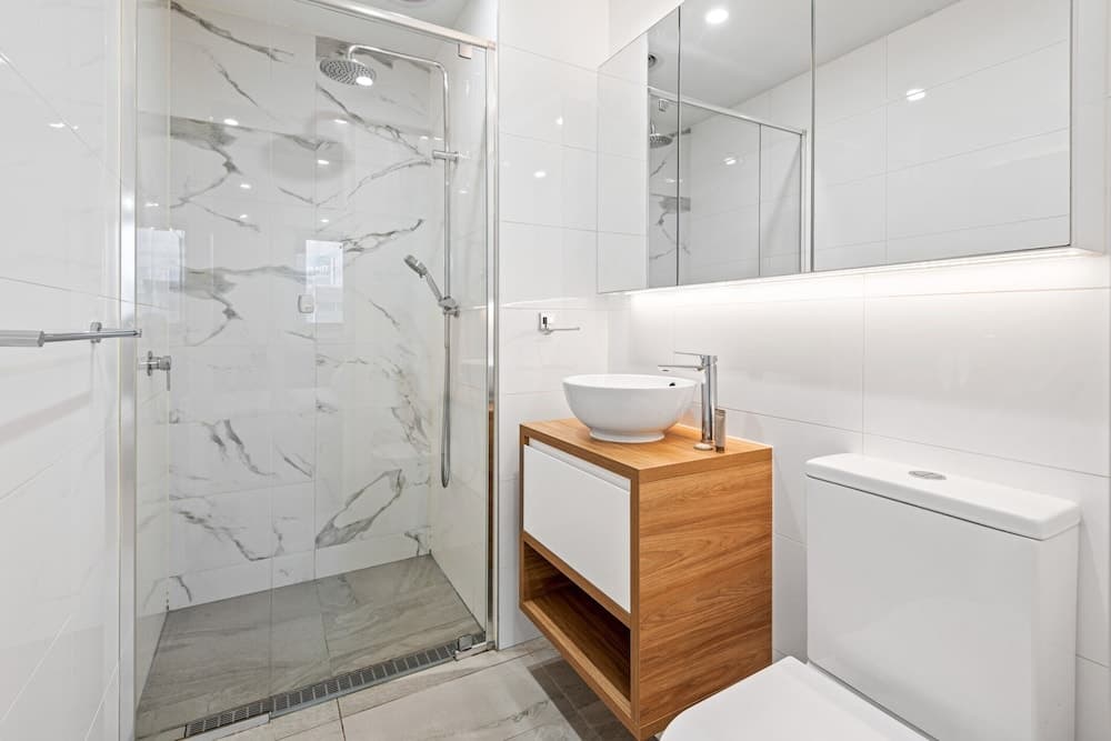 Spacious 2-bed Apartment in Hughesdale - photo 12