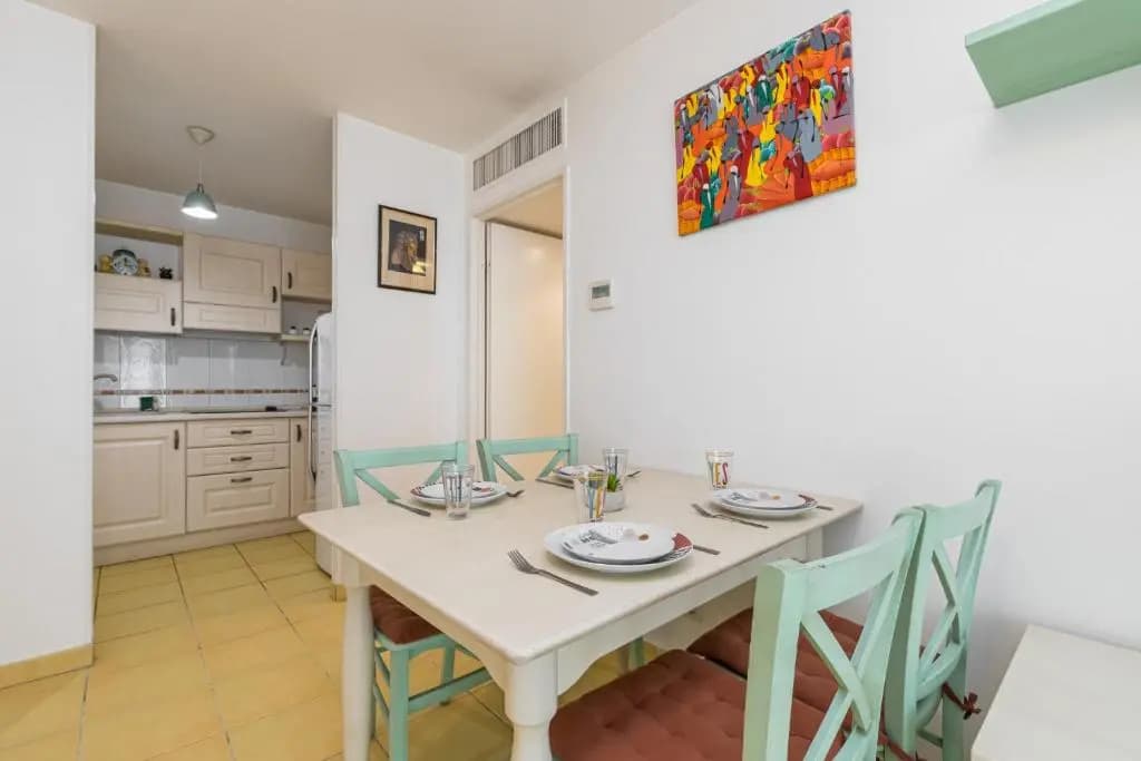 Nice 1 Bedroom downtown Carré d'Or with garage - photo 19