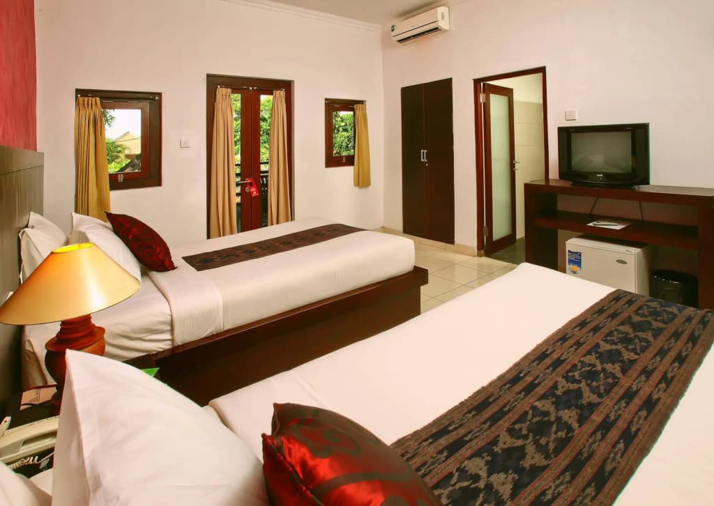 Puri Sading Hotel - photo 2