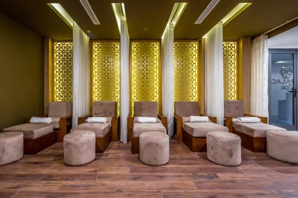CN Palace Boutique Hotel & Spa - photo 16