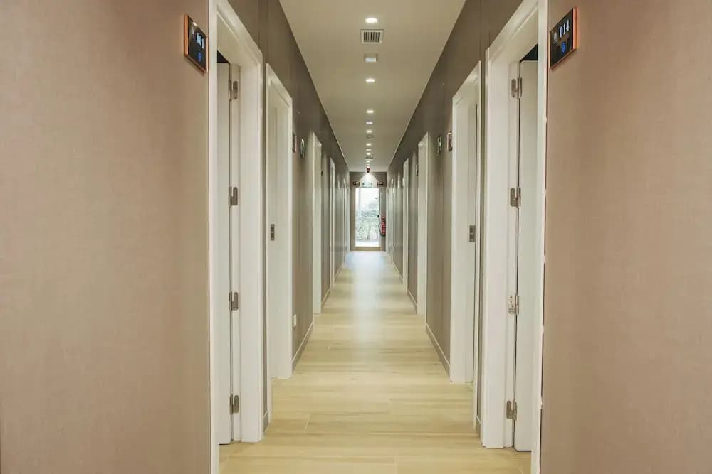 Hotel Golden Madrid - photo 6