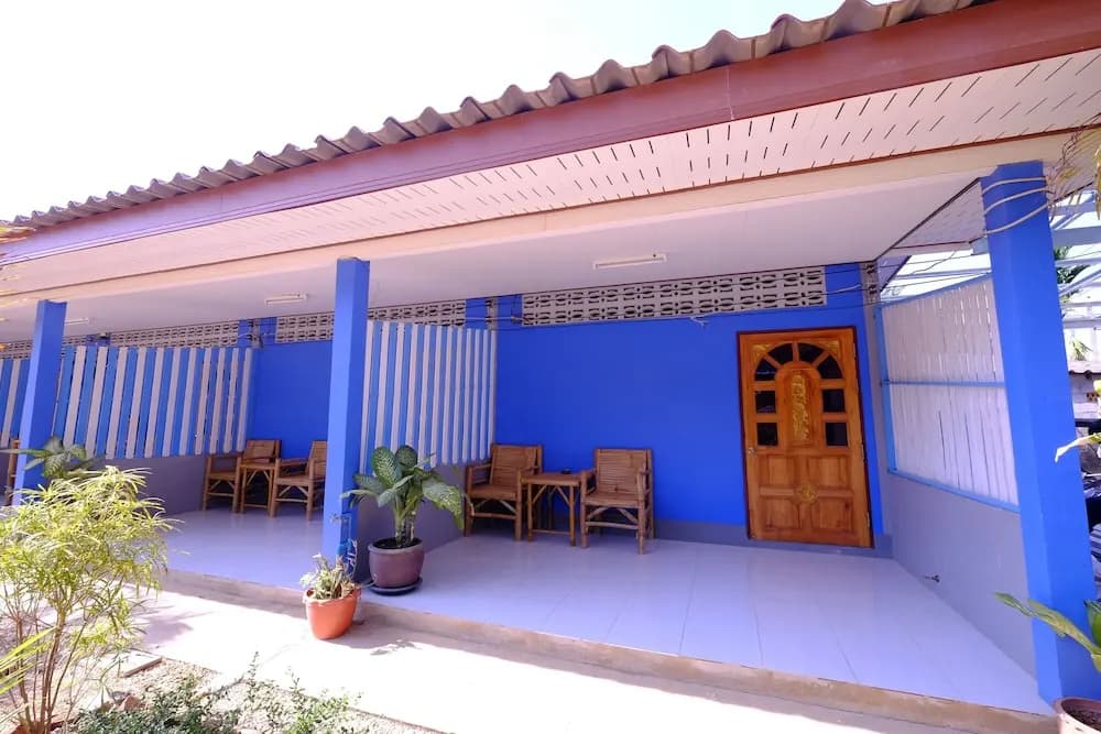 Blue House Bungalow - photo 10