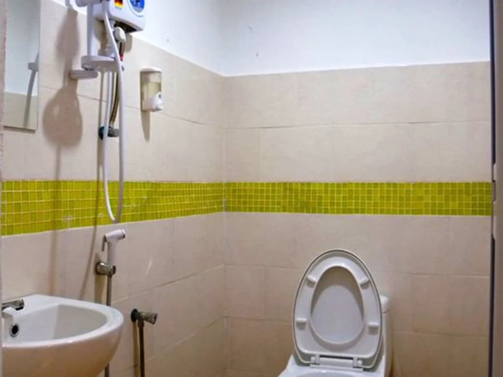 OYO 89639 1st Inn Hotel, Seksyen 20 - photo 8